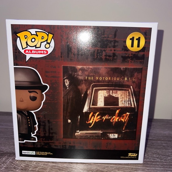 Funko Pop Albums Notorious B.I.G. Vinyl Figure - Picture 3 of 5